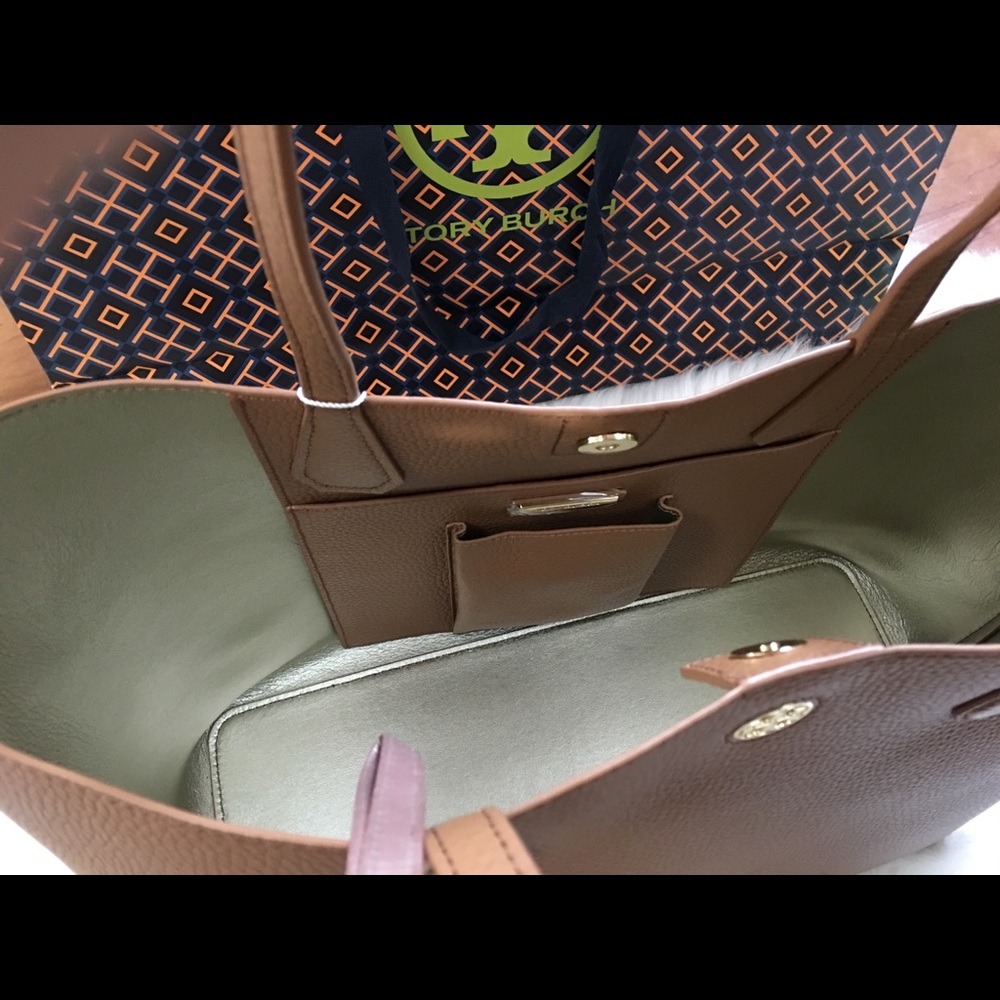 Tory Burch Brody Tote in Bark - Picture 4 of 7